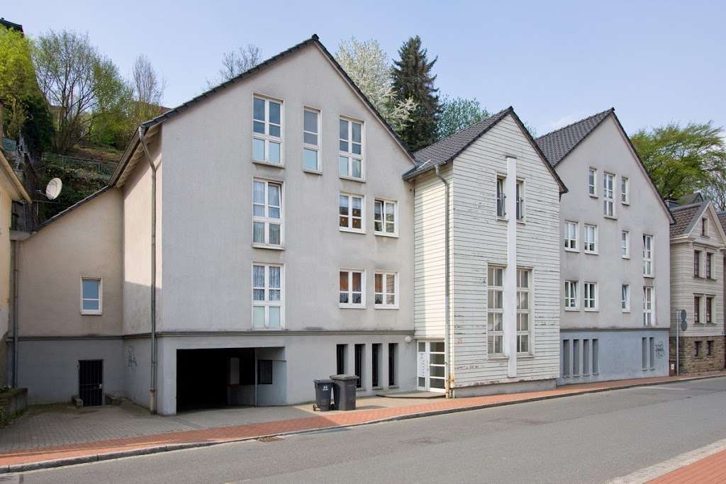 Thumbnail-Wohnung zum Mieten in Velbert 272,20 € 49.46 m²
