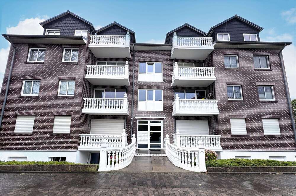 Thumbnail-Wohnung zum Kaufen in Cuxhaven 199.000,00 € 71.84 m²