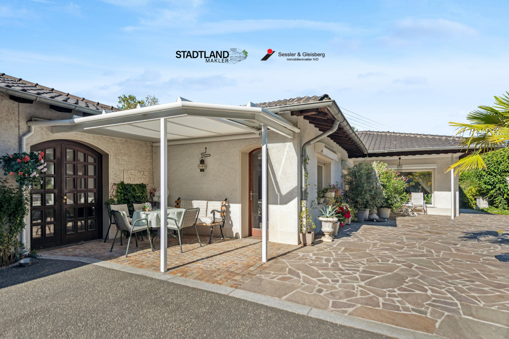 Thumbnail-Haus zum Kaufen in Hennef (Sieg) 649.000,00 € 218.39 m²