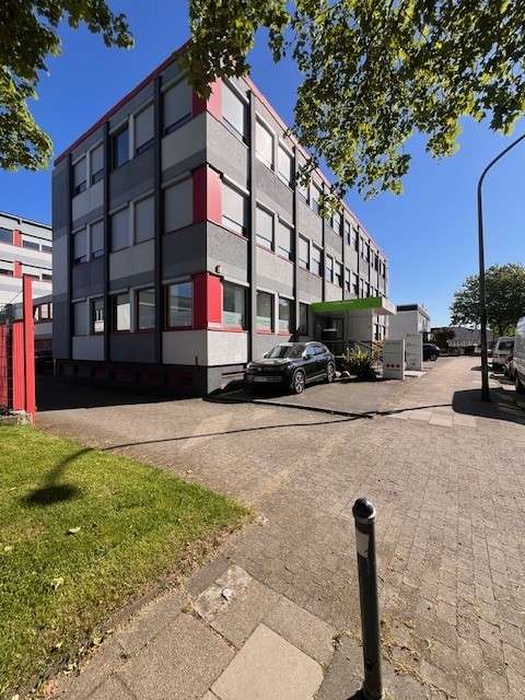 Thumbnail-Büro in Essen 3.100,00 € 310 m²