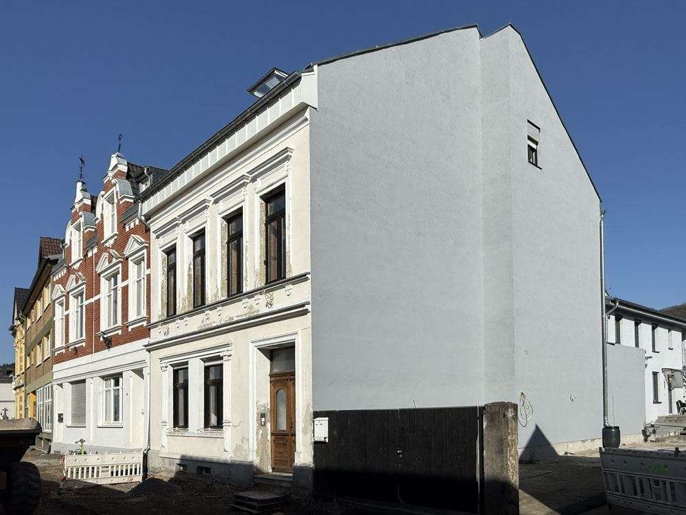 Thumbnail-Haus zum Kaufen in Bad Honnef 795.000,00 € 318 m²