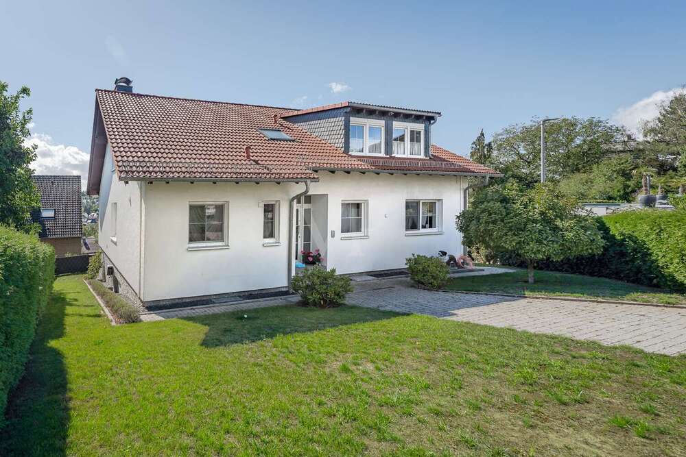 Thumbnail-Haus zum Kaufen in Grävenwiesbach 674.900,00 € 348 m²