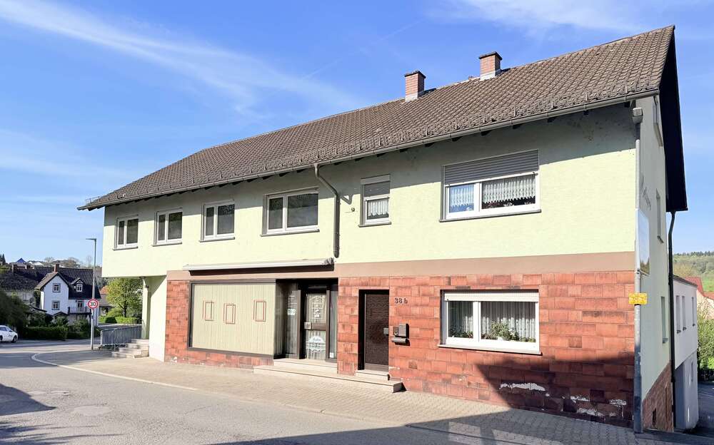 Thumbnail-Haus zum Kaufen in Dielheim- Horrenberg 400.000,00 € 215.02 m²
