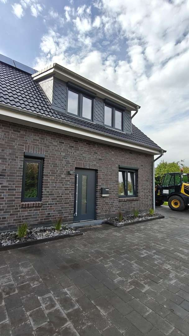 Thumbnail-Haus zum Kaufen in Schwanewede 479.000,00 € 125 m²