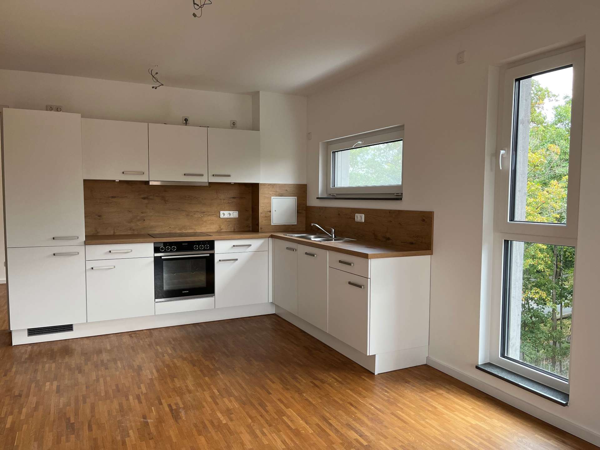 Thumbnail-Wohnung zum Mieten in Erlangen 915,73 € 56.64 m²