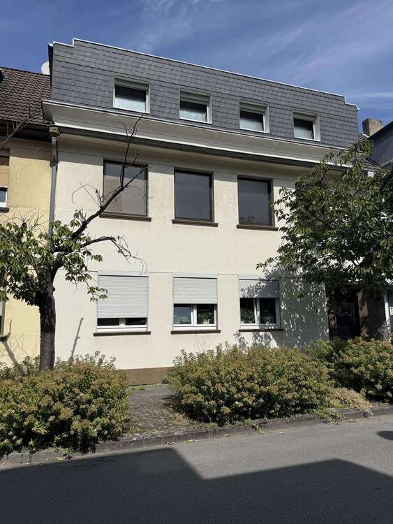 Thumbnail-Haus zum Kaufen in Langenfeld 449.000,00 € 199.27 m²