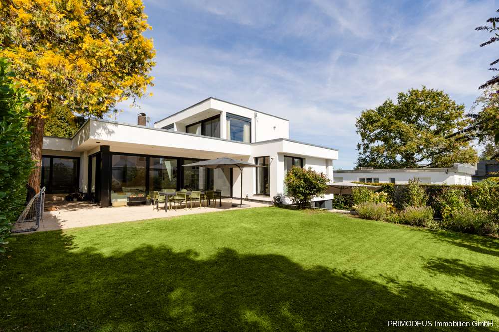 Thumbnail-Haus zum Kaufen in Bad Homburg vor der Höhe 2.790.000,00 € 328.6 m²
