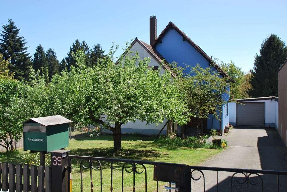 Thumbnail-Haus zum Kaufen in Homburg 275.000,00 € 135 m²