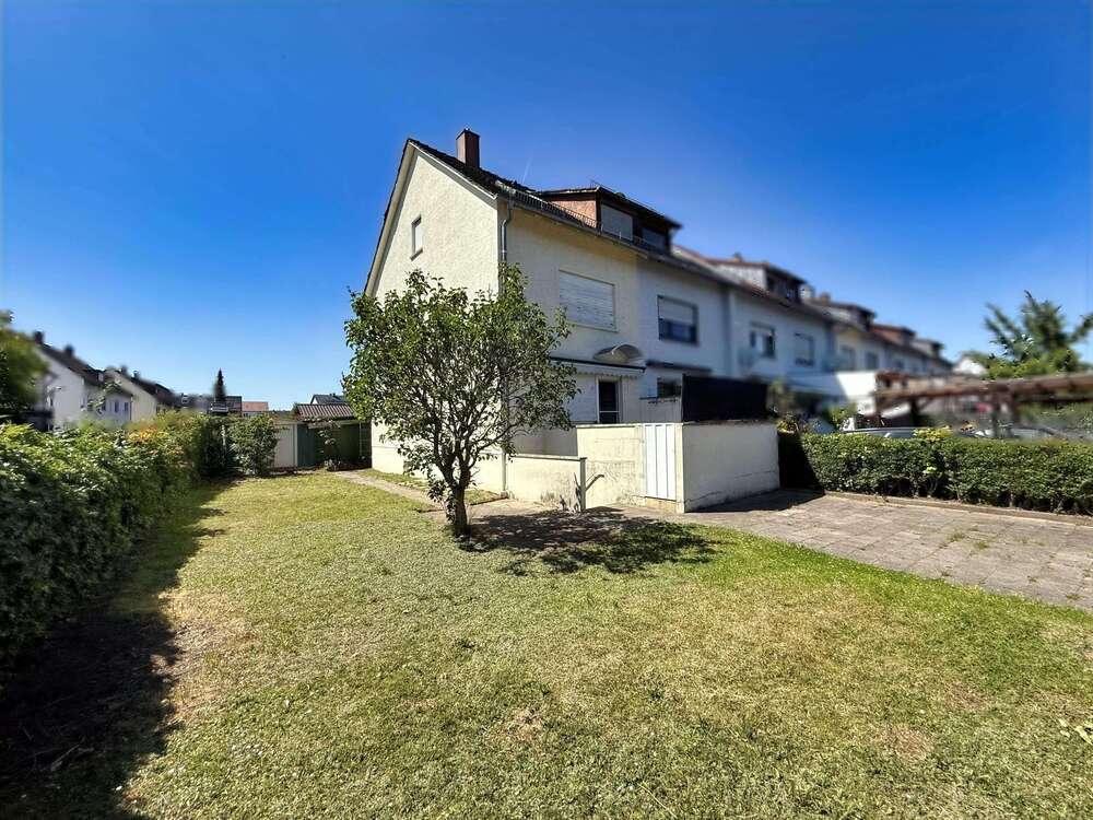 Thumbnail-Haus zum Kaufen in Ettlingen 300.000,00 € 110 m²