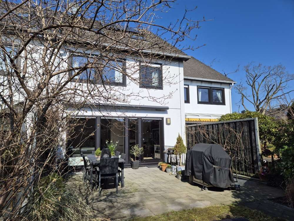 Thumbnail-Haus zum Kaufen in Wedel Schulau 495.000,00 € 124.7 m²