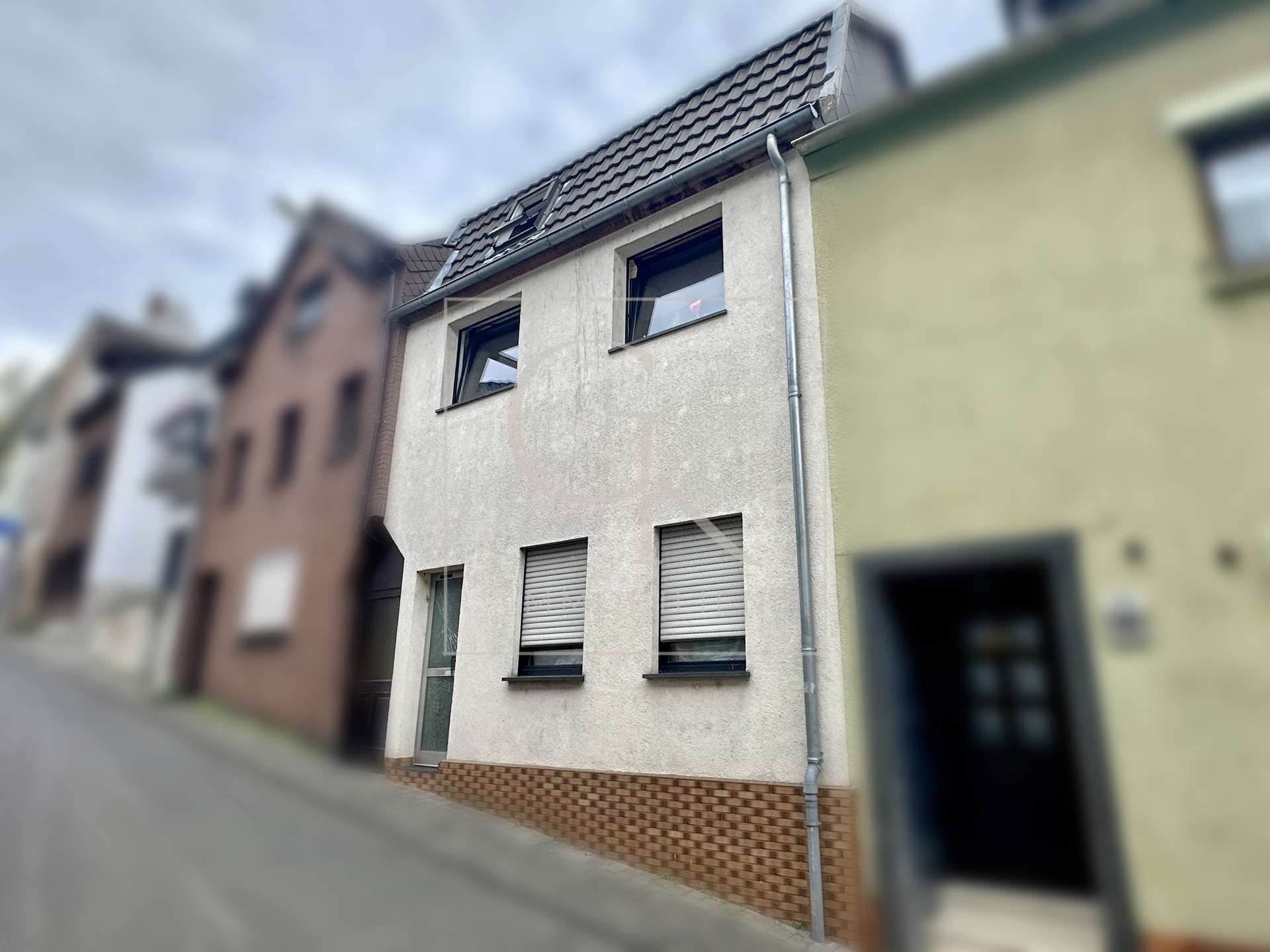 Thumbnail-Haus zum Kaufen in Remagen 150.000,00 € 75 m²