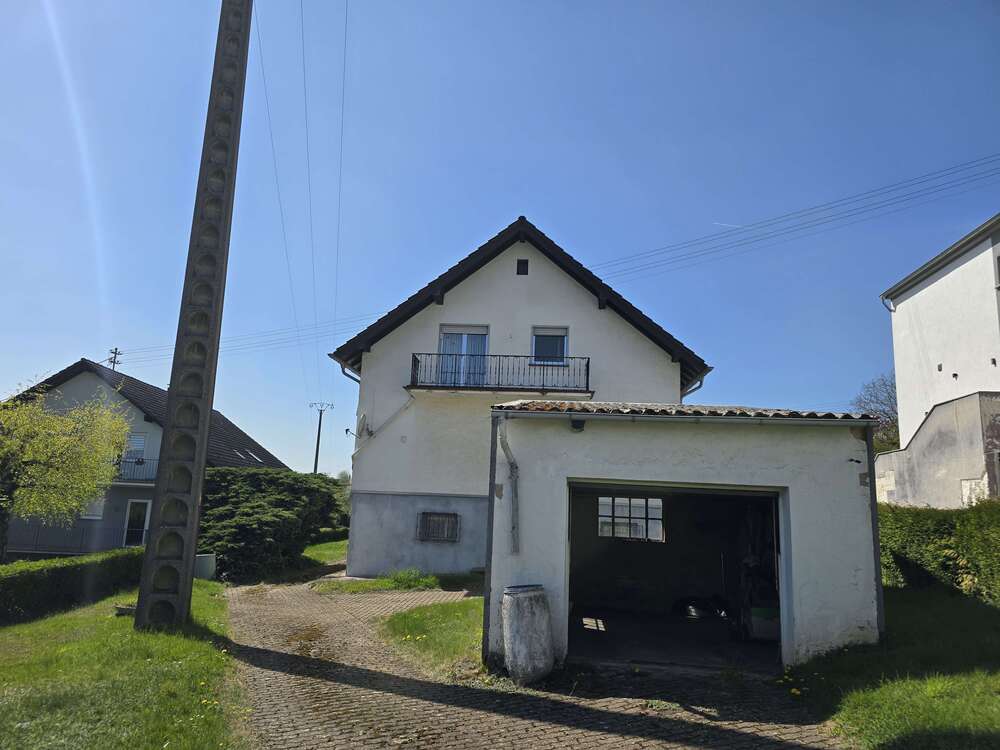 Thumbnail-Haus zum Kaufen in Nalbach 175.000,00 € 129 m²