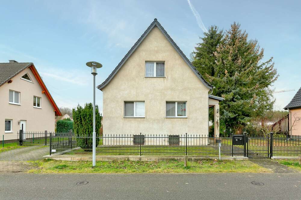 Thumbnail-Haus zum Kaufen in Hennigsdorf 449.000,00 € 117 m²