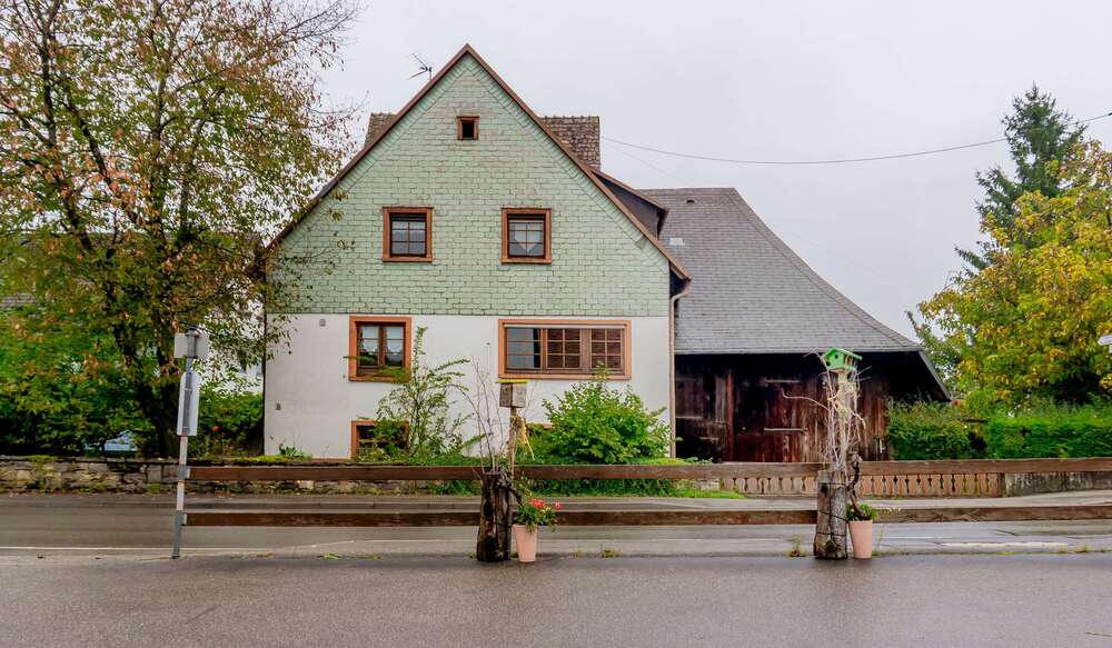 Thumbnail-Haus zum Kaufen in Kirchzarten 790.000,00 € 208 m²