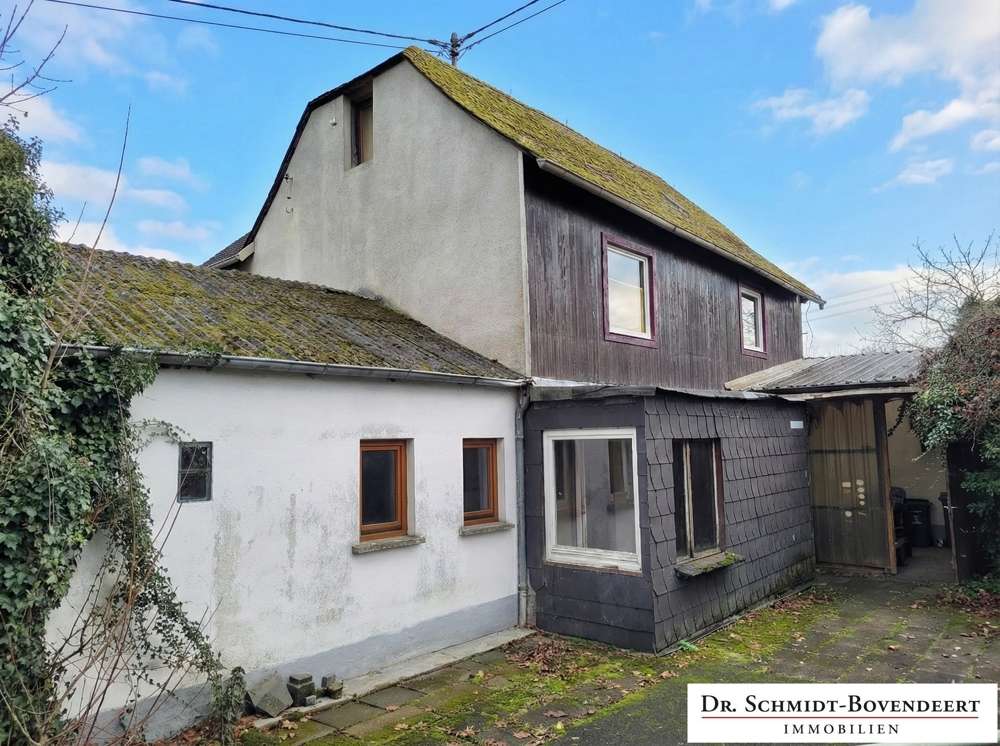 Thumbnail-Haus zum Kaufen in Urbach 95.000,00 € 113 m²