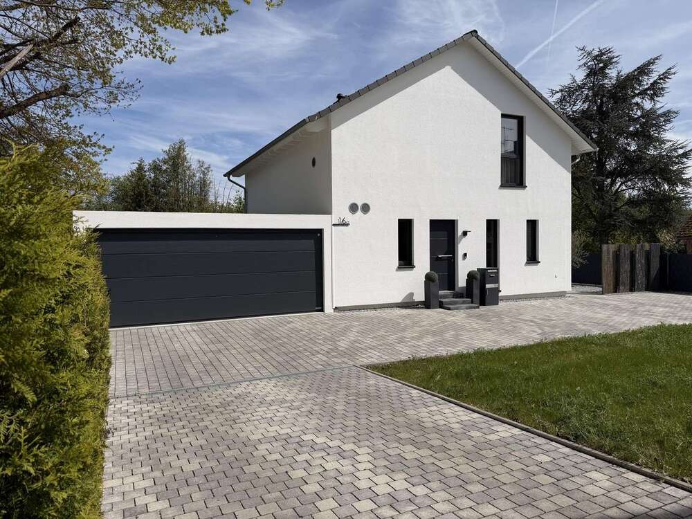 Thumbnail-Haus zum Kaufen in Rohr 799.000,00 € 127 m²