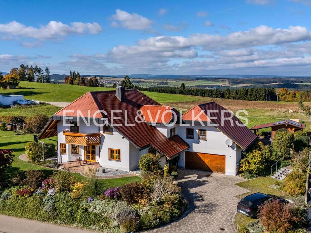 Thumbnail-Haus zum Kaufen in Wutach 858.000,00 € 262 m²