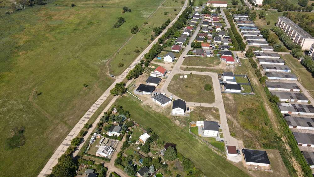 Thumbnail-Grundstück zu verkaufen in Bitterfeld-Wolfen 59.500,00 € 500 m²