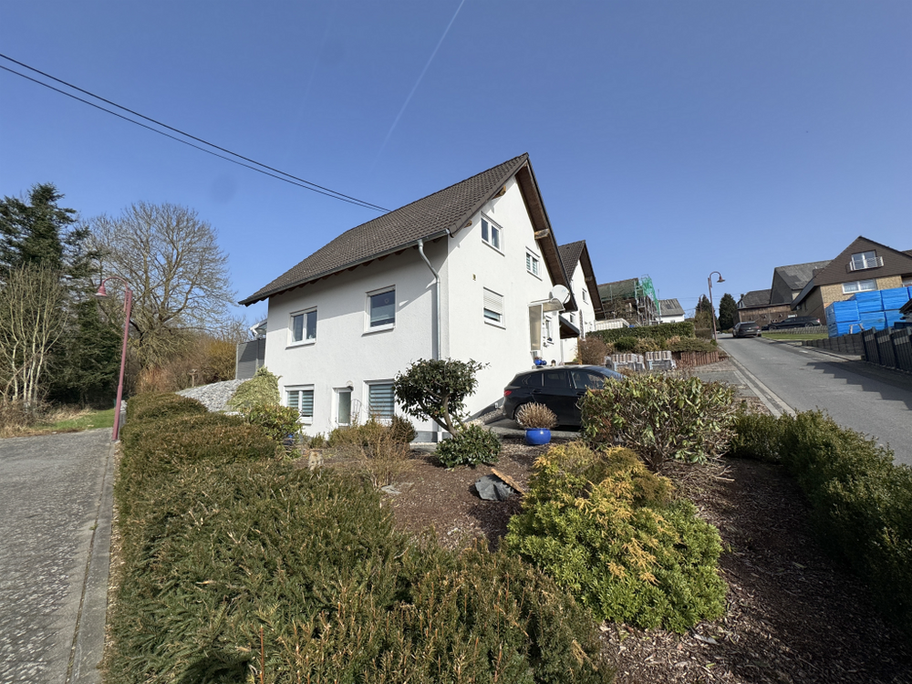 Thumbnail-Haus zum Kaufen in Dierdorf 349.000,00 € 138 m²