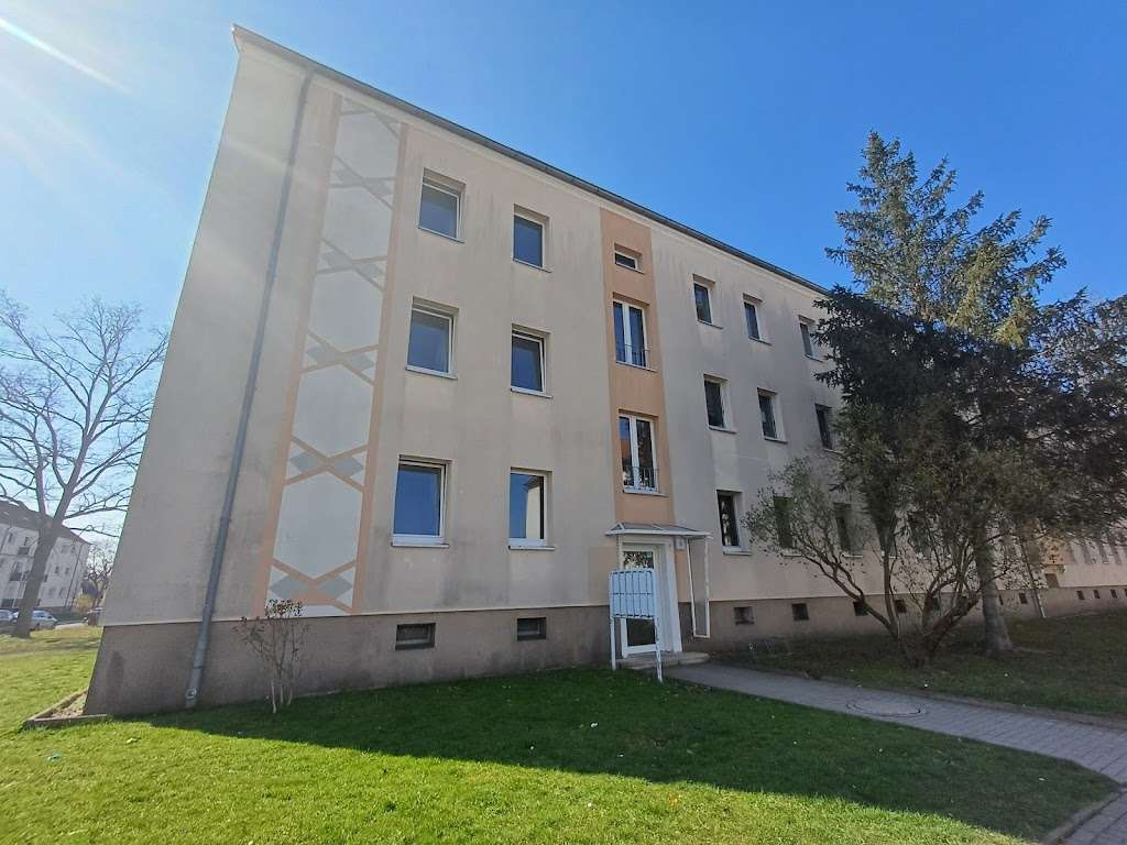 Thumbnail-Wohnung zum Mieten in Merseburg 382,00 € 58.75 m²