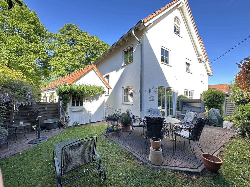 Thumbnail-Haus zum Kaufen in Frankfurt am Main 678.000,00 € 128 m²