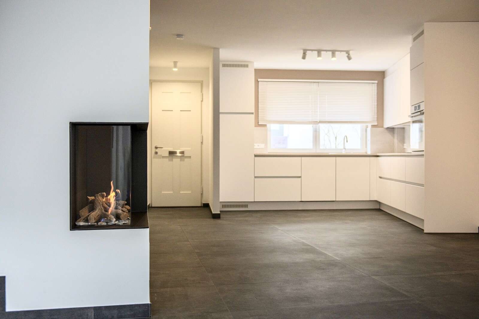 Thumbnail-Wohnung zum Mieten in Hilden 2.340,00 € 122 m²