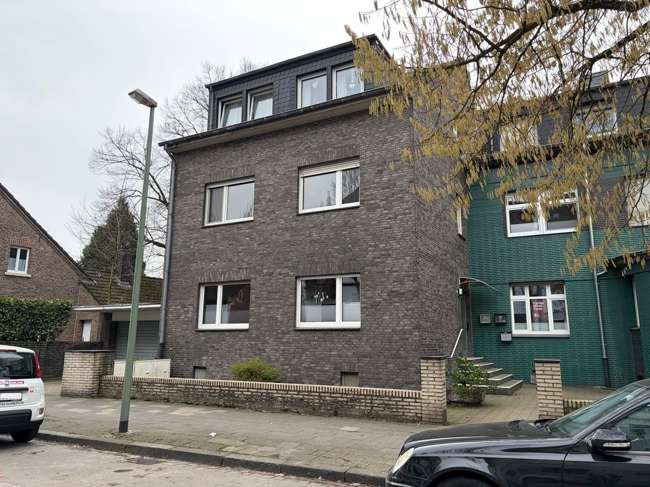 Thumbnail-Wohnung zum Mieten in Duisburg 960,00 € 120 m²