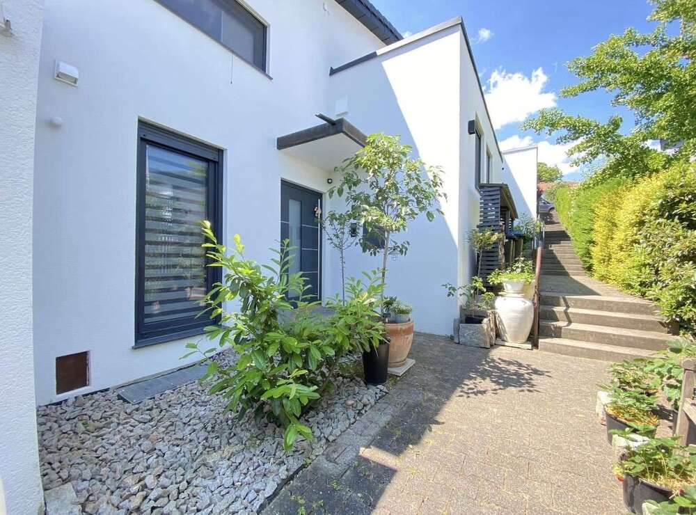 Thumbnail-Haus zum Kaufen in Weissach 685.000,00 € 110 m²