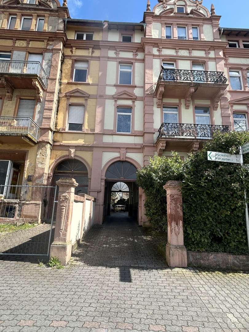 Thumbnail-Wohnung zum Mieten in Hanau 1.200,00 € 108 m²
