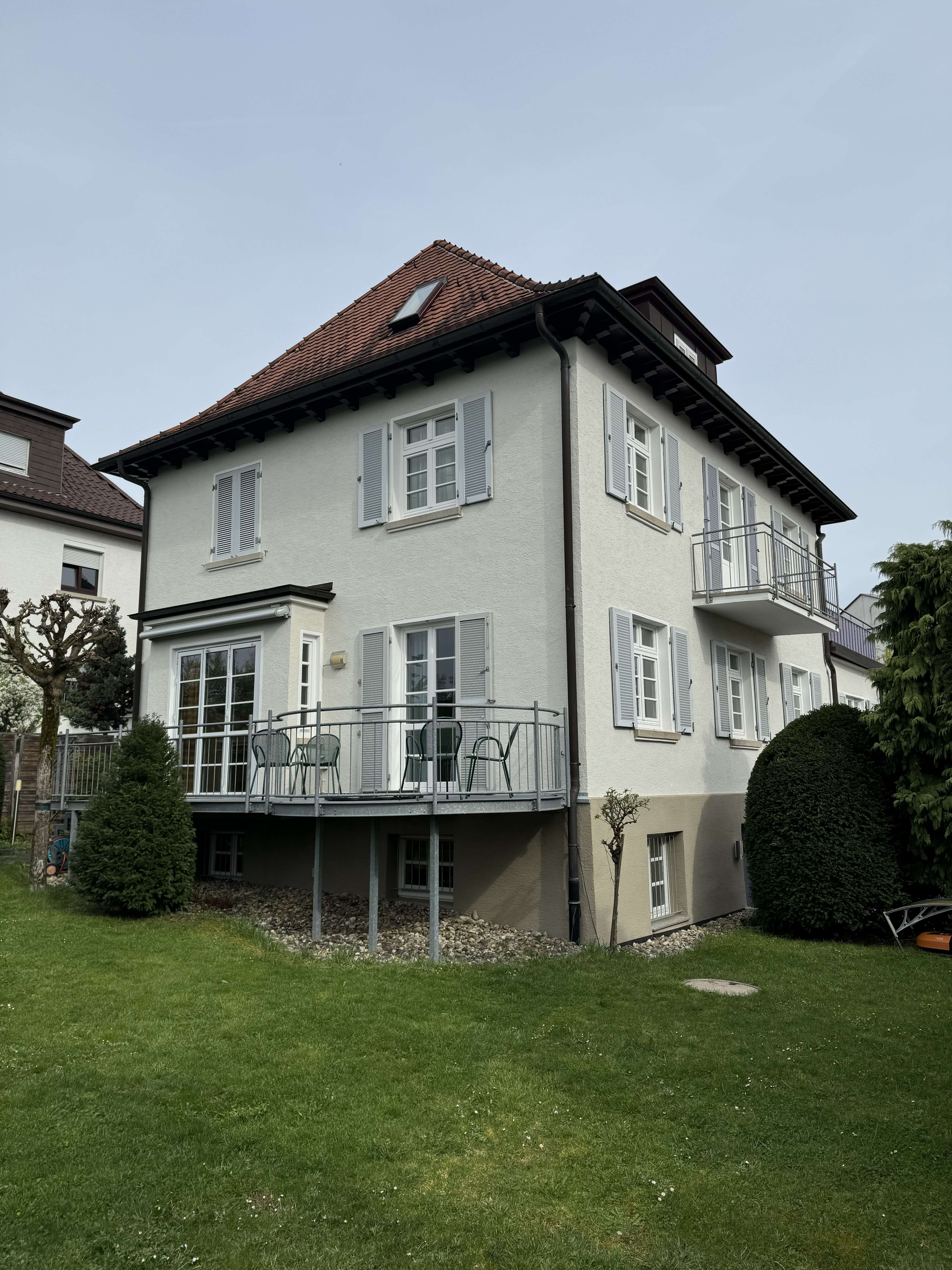 Thumbnail-Haus zum Kaufen in Böblingen 939.000,00 € 190 m²