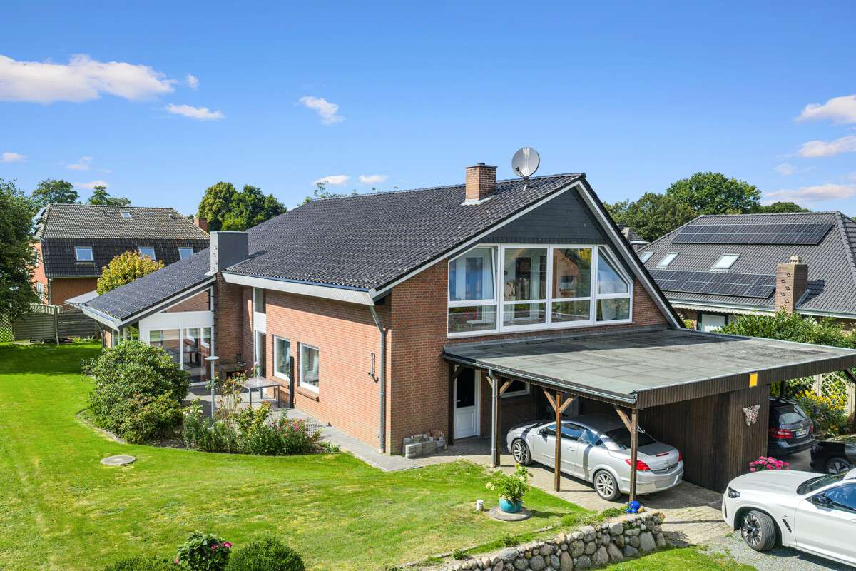 Thumbnail-Haus zum Kaufen in Goldelund 625.000,00 € 259.59 m²