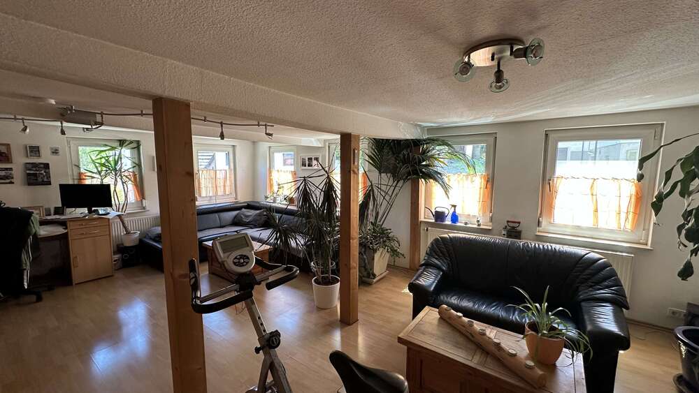 Thumbnail-Haus zum Kaufen in Stuttgart 770.000,00 € 365.79 m²