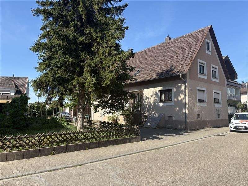 Thumbnail-Haus zum Kaufen in Sinzheim 370.000,00 € 156 m²