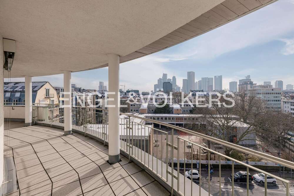 Thumbnail-Wohnung zum Kaufen in Frankfurt am Main 1.350.000,00 € 167.58 m²