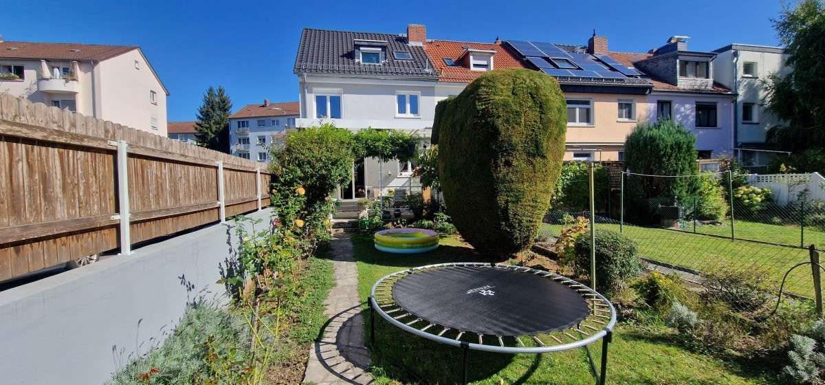 Thumbnail-Haus zum Kaufen in Frankfurt am Main 769.000,00 € 126.17 m²