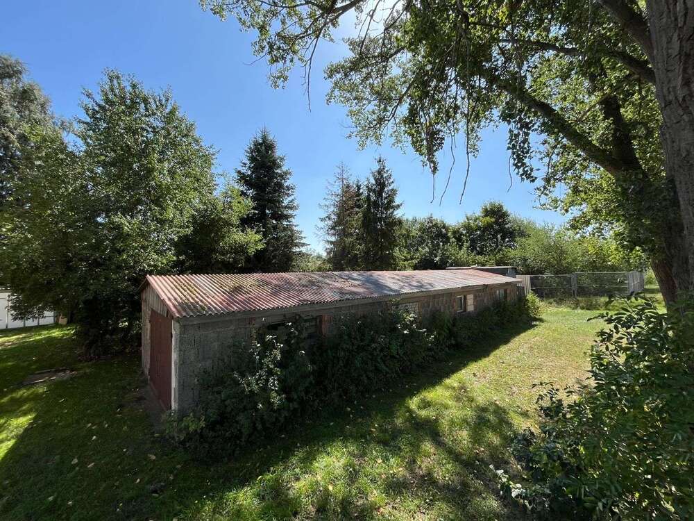 Thumbnail-Grundstück zu verkaufen in Friemar 61.999,00 € 942 m²