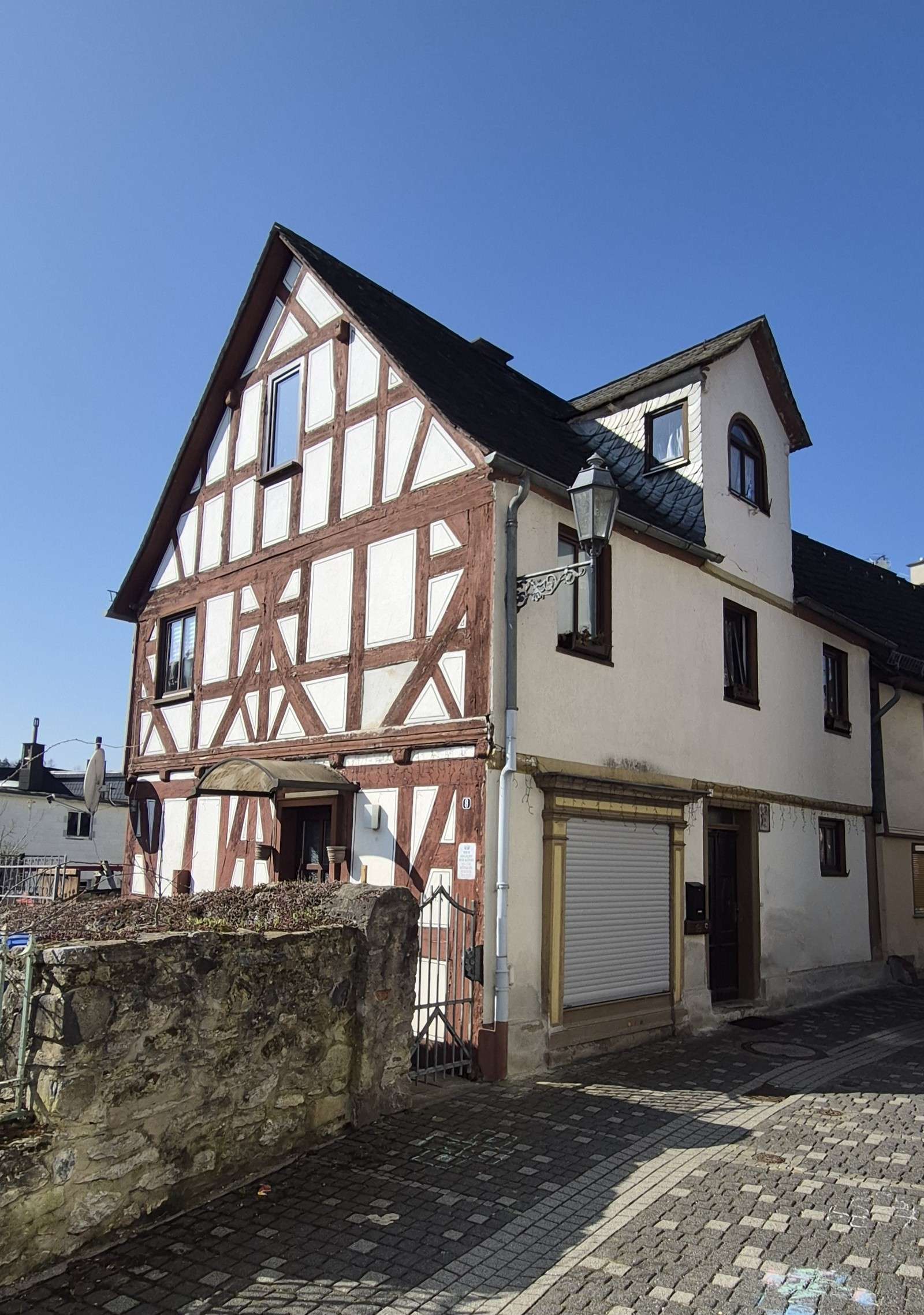 Thumbnail-Haus zum Kaufen in Weilburg 259.000,00 € 120 m²