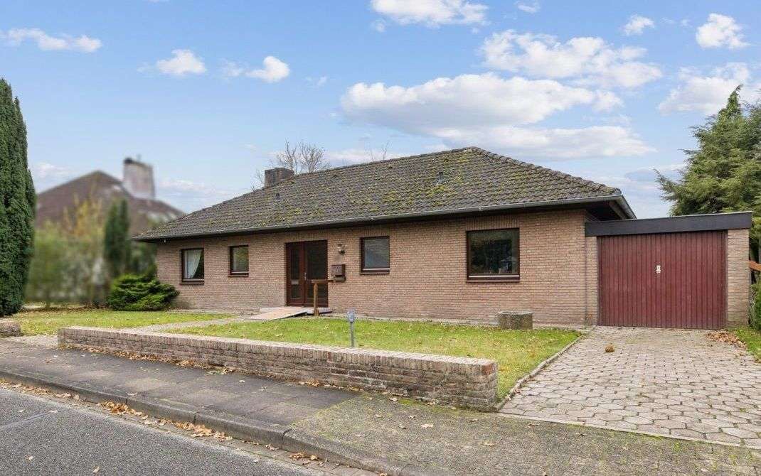 Thumbnail-Haus zum Kaufen in Schwarzenbek 399.000,00 € 114 m²