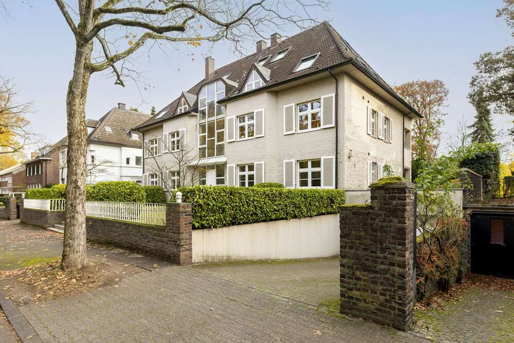 Thumbnail-Wohnung zum Kaufen in Neuss 895.000,00 € 177 m²