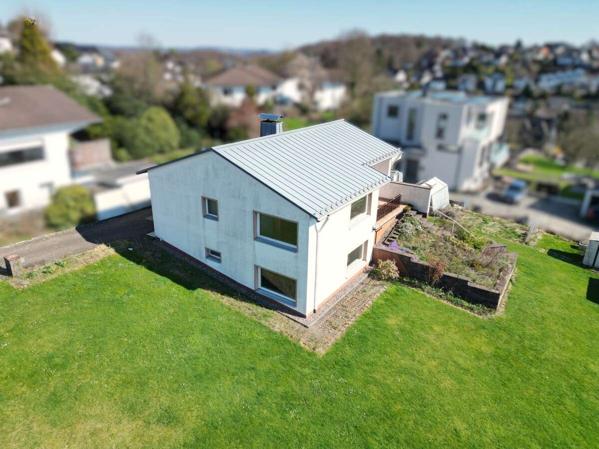 Thumbnail-Haus zum Kaufen in Kürten Biesfeld 350.000,00 € 110 m²