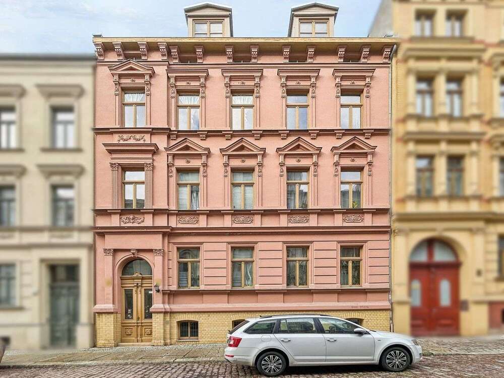 Thumbnail-Wohnung zum Kaufen in Halle 323.000,00 € 103 m²