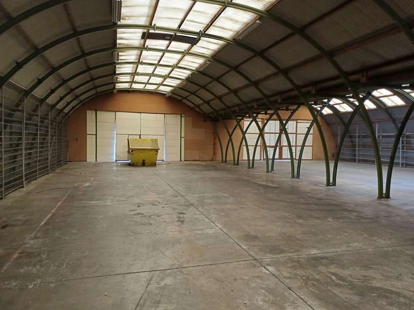 Thumbnail-Halle in Dannstadt-Schauernheim 3.070,00 € 930 m²