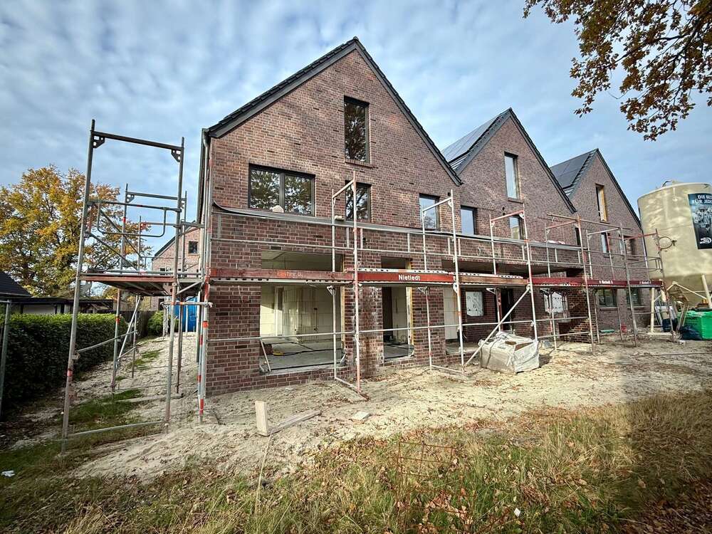 Thumbnail-Büro in Edewecht Friedrichsfehn 650,00 € 39 m²