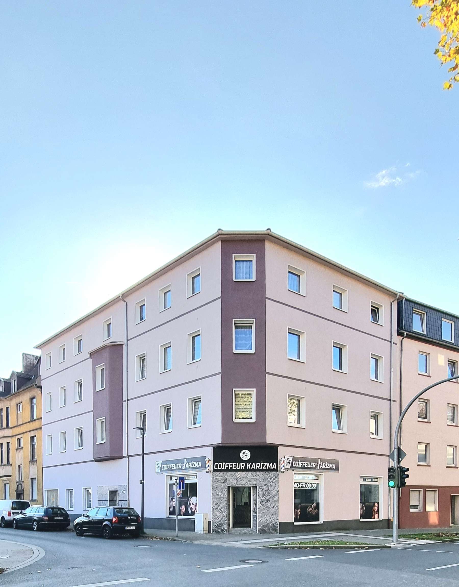 Thumbnail-Haus zum Kaufen in Gelsenkirchen 1.099.000,00 € 826 m²