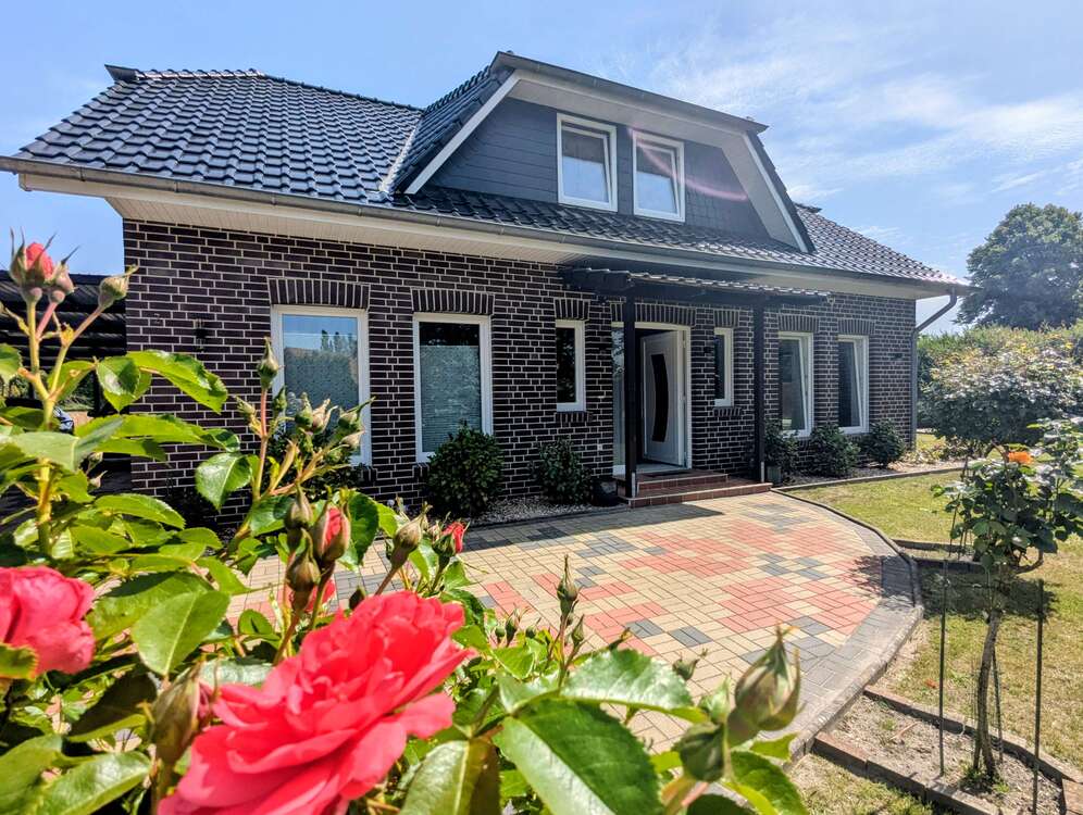 Thumbnail-Haus zum Kaufen in Aurich 425.000,00 € 170 m²