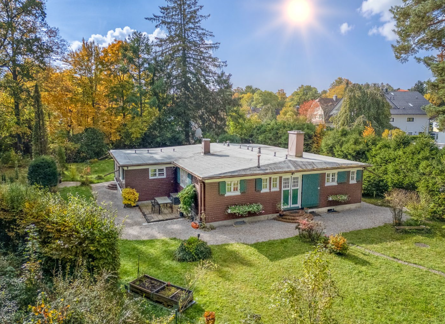 Thumbnail-Haus zum Kaufen in Gauting 3.000.000,00 € 350 m²