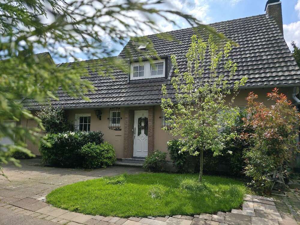 Thumbnail-Haus zum Kaufen in Krefeld 619.000,00 € 116 m²