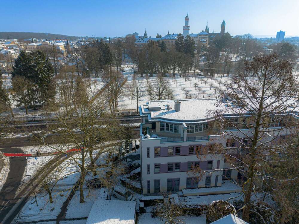 Thumbnail-Büro in Bad Homburg v.d.Höhe 1.785,00 € 85.12 m²