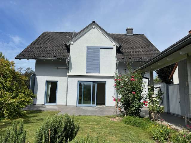 Thumbnail-Haus zum Kaufen in Altrip 749.000,00 € 200 m²