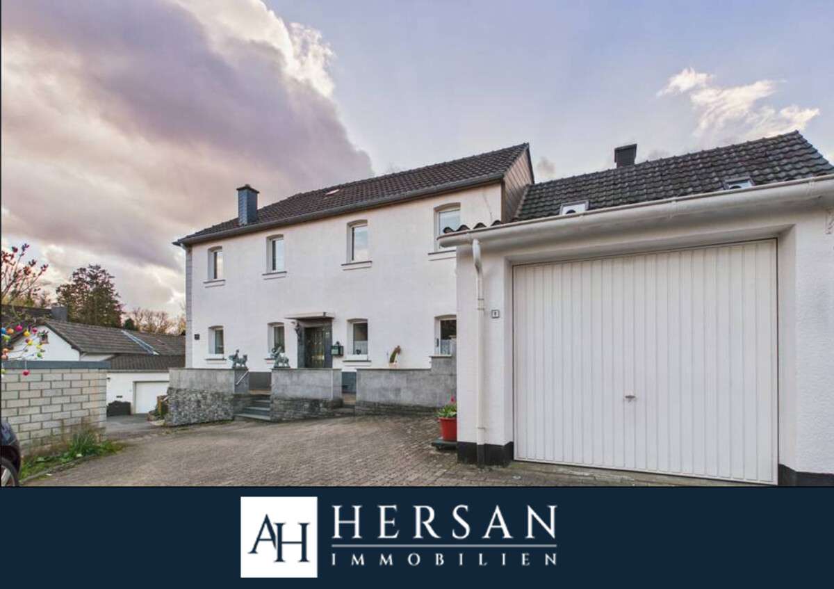 Thumbnail-Haus zum Kaufen in Herzogenrath 299.000,00 € 219.75 m²